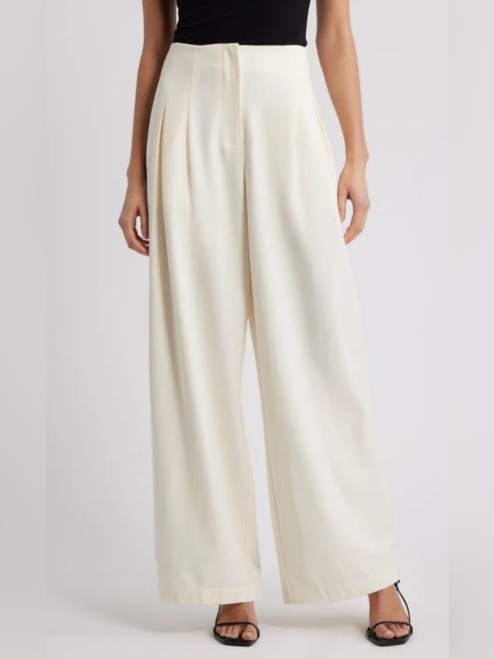 NWT WAYF Mischa Clean Waist Pleated Wide Leg Pants Ivory Cream Size M
